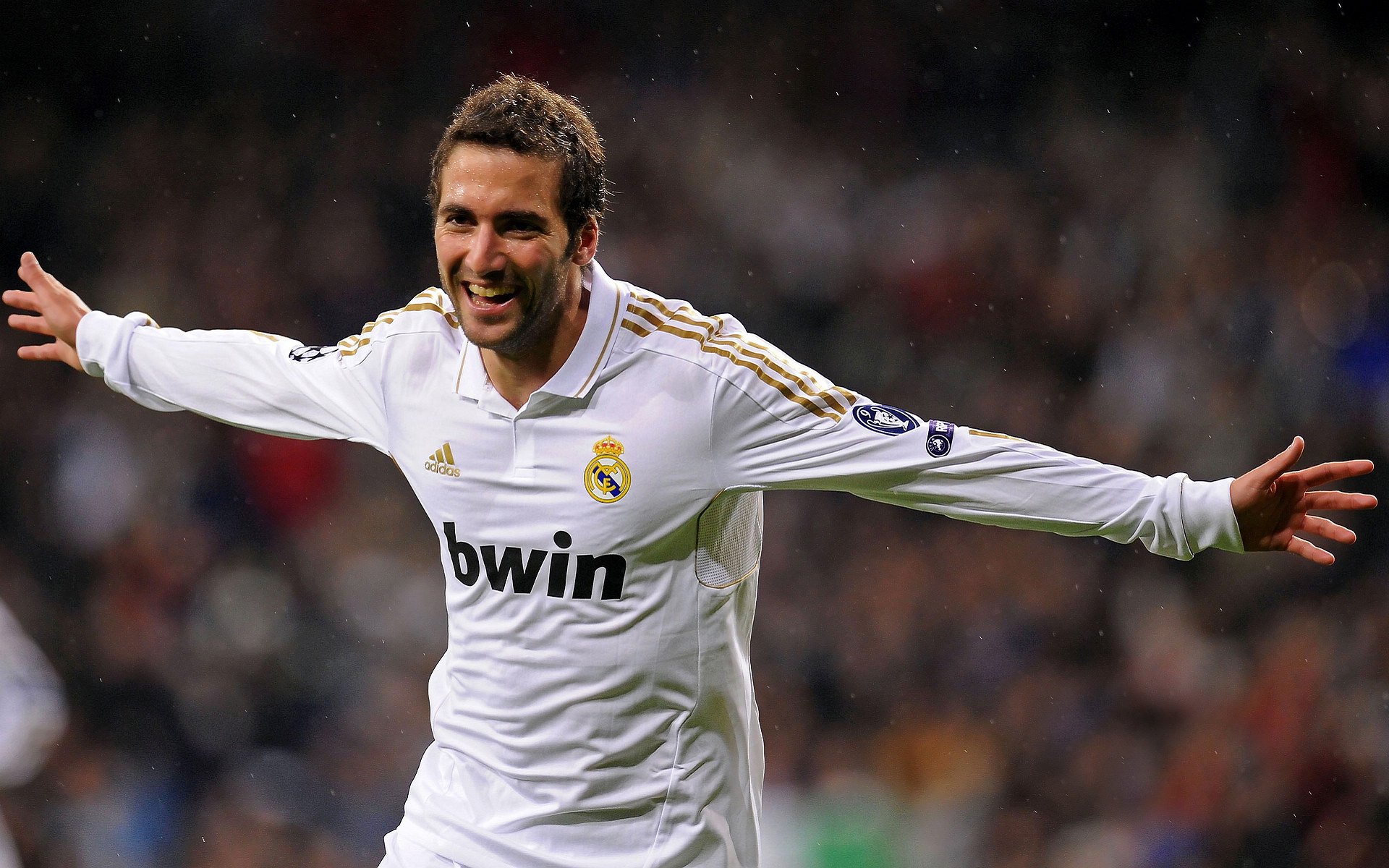 包含又见绝平！阿森纳与巴黎圣日耳曼鏖战至终场，纳达尔读秒救主的词条